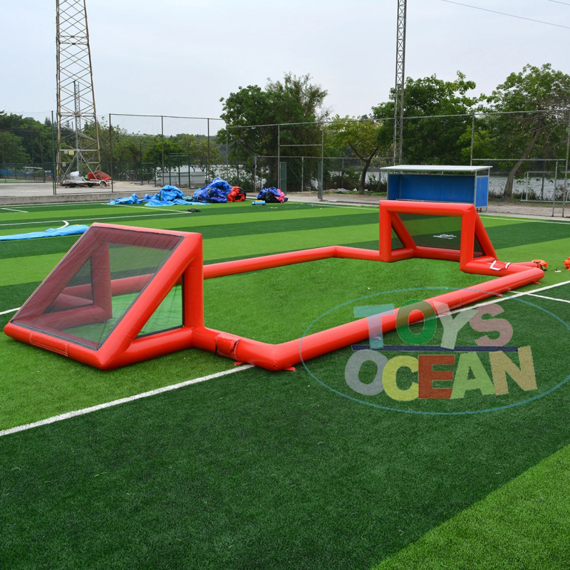 大型業務用PVC製インフレータブルフットボールフィールド、子 - Kids Party Games のレビューと価格